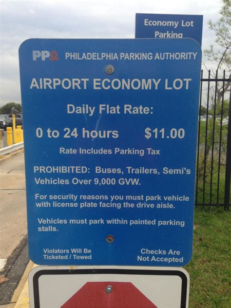 philadelphia airport parking spot
